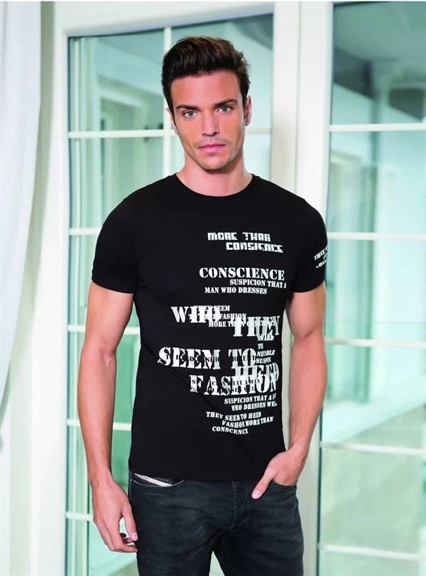046 Clear Text Printed Men's T-shirt