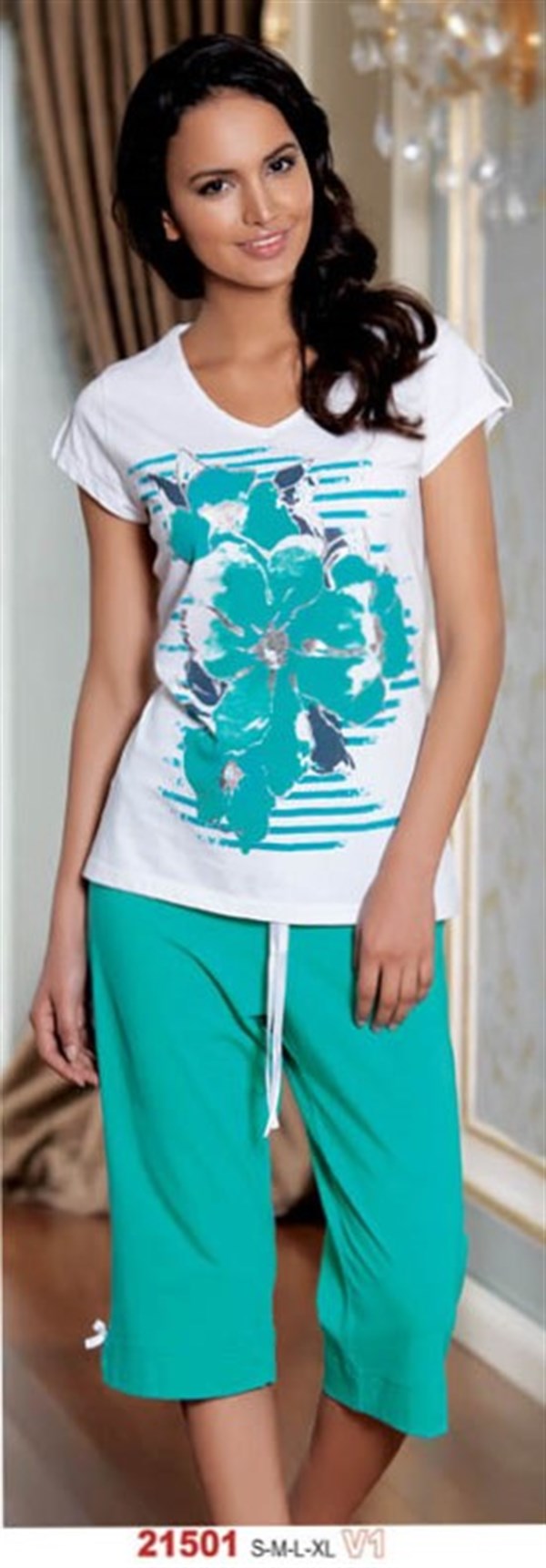 Şahinler Women's Summer Capri Pajamas 21501