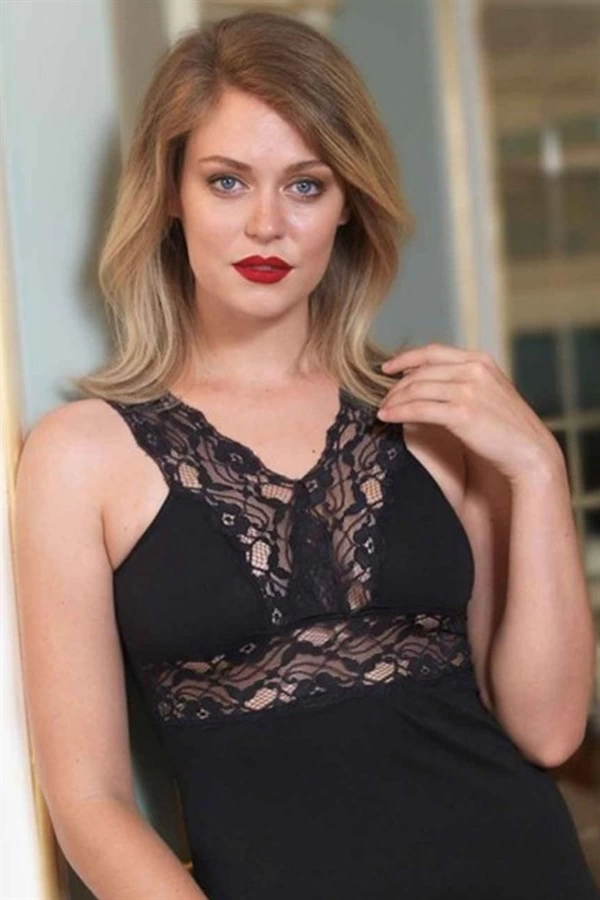 Şahinler V Neck Lace Tank Top B406
