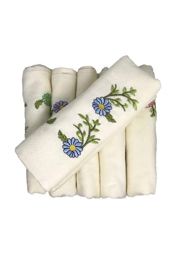 Bulteks Embroidered Velvet Towel 30X50 Pattern 2