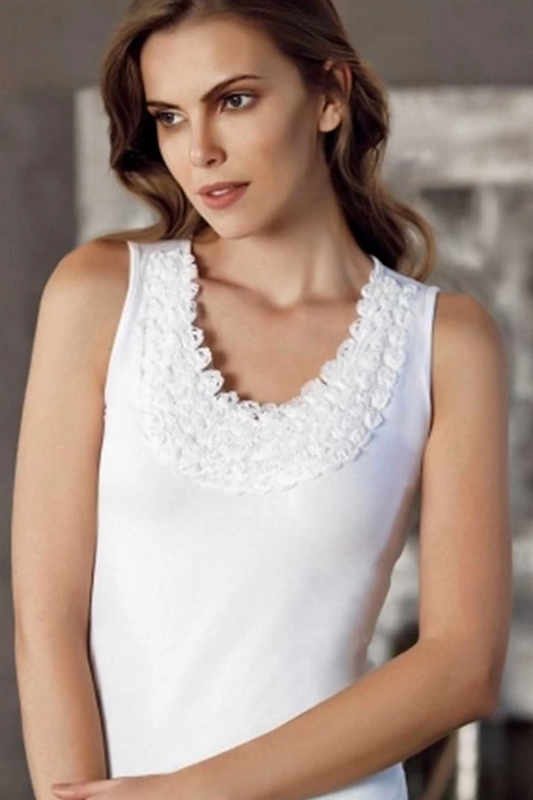 Rose Collar Undershirt B352