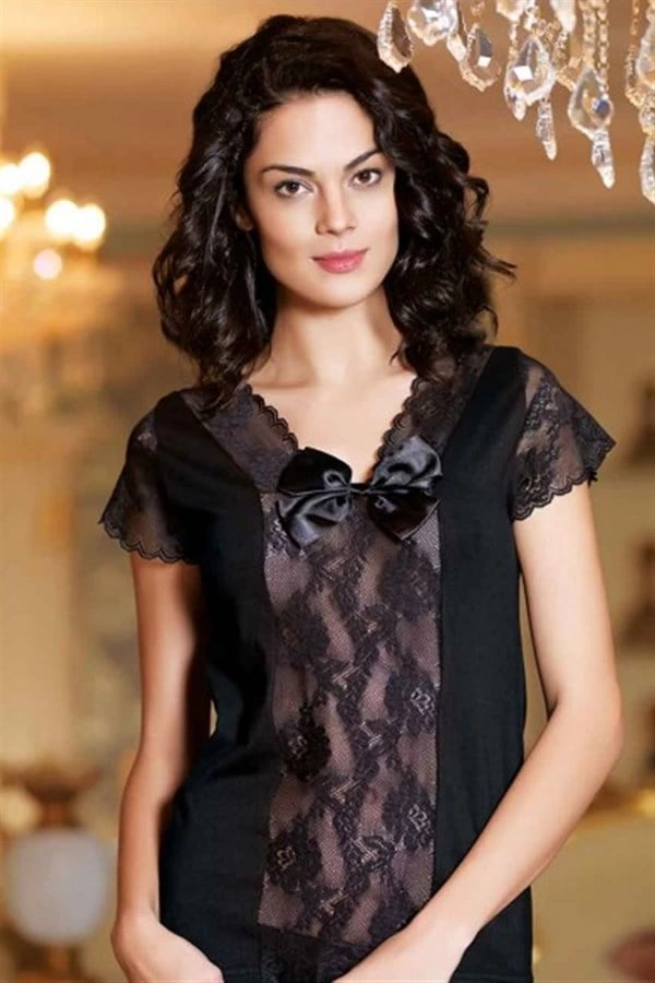 Şahinler Women's Lace Short Sleeve Undershirt B461
