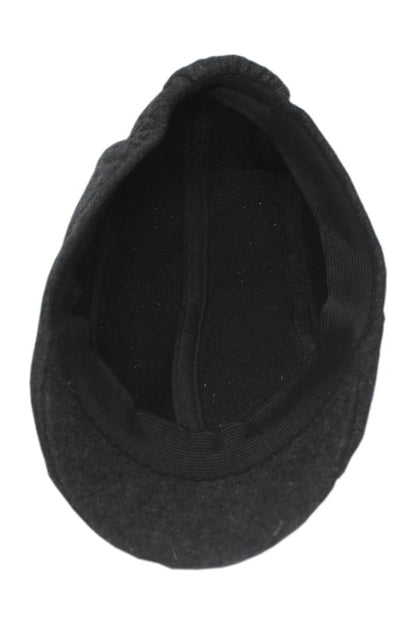 Casquette de baseball noire à carreaux